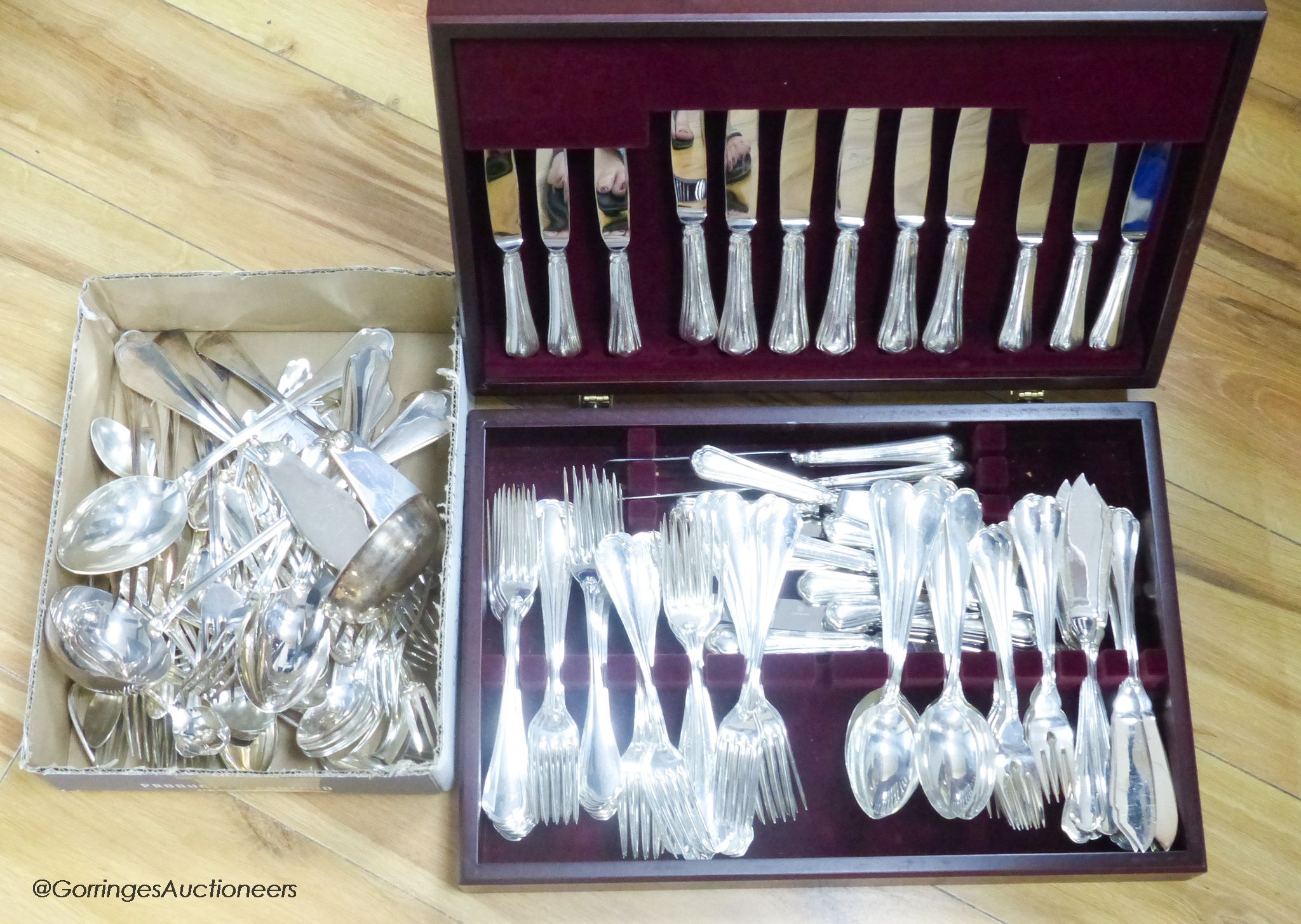 A modern part canteen of Italian Pampaloni sterling 925 cutlery